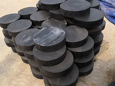 临泉县板式橡胶支座由若干层橡胶片与薄钢板经加压硫化